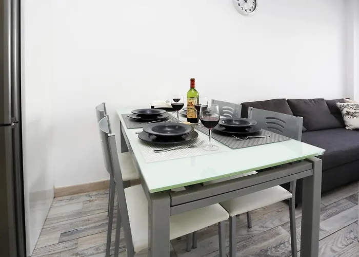 Agaete Parque: Vista Piscina * Playa del Ingles (Gran Canaria)