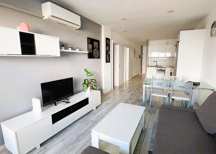 Agaete Parque: Vista Piscina * Playa del Ingles (Gran Canaria)